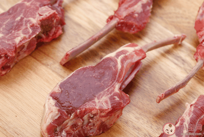 为什么羊肉中容易被掺杂鸭肉 消费者如何辨别真假羊肉