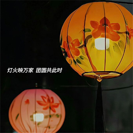 2023中秋节唯美图片高清 月亮慢慢变圆事事慢慢如愿