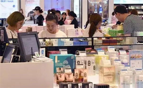 中国化妆品在韩国火了